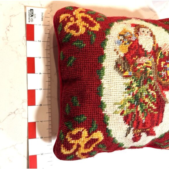 Vintage Needlepoint Christmas Throw Pillow Santa Claus Red Velvet Zipper Closure - Picture 6 of 6